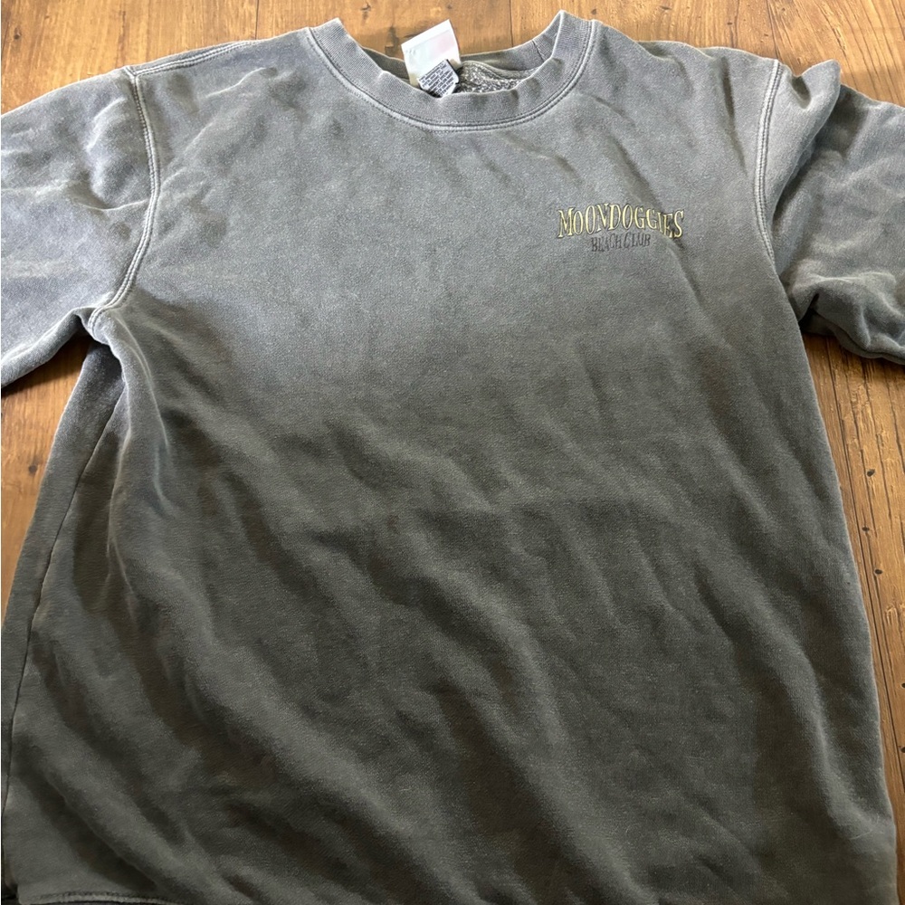 moondoggies gray crewmeck which is an expensive beach shop near me